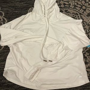 white hooded little cropped hoodie